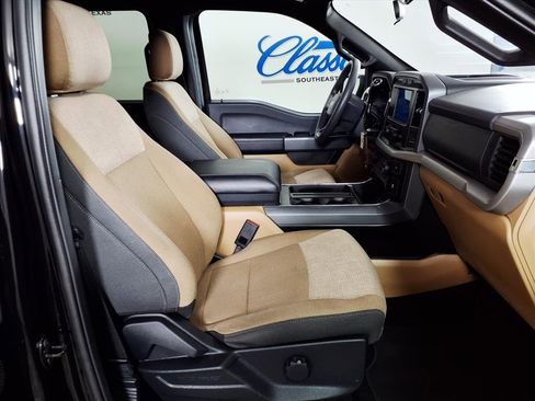 Used 2022 Ford F150 XLT image 18