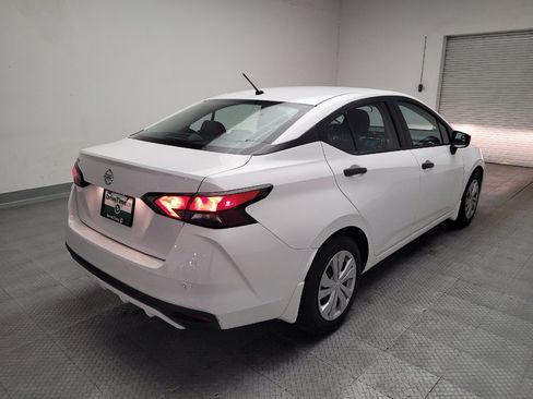 Used 2020 Nissan Versa S FWD image 9