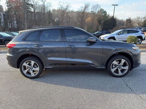 Used 2025 Audi Q5 Premium Plus image 4