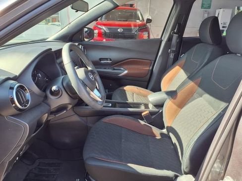 Used 2023 Nissan Kicks SR FWD image 14