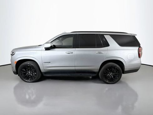 Used 2024 Chevrolet Tahoe RST w/ Luxury Package AWD/4WD image 4