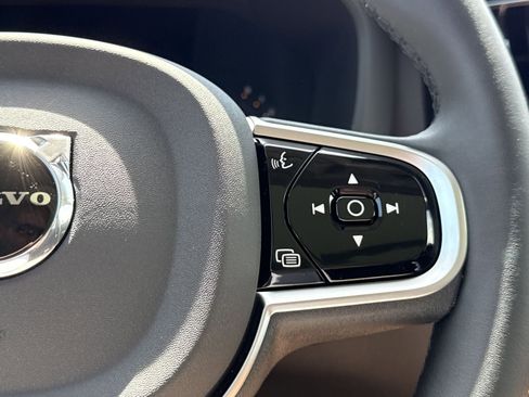 New 2026 Volvo XC60 B5 Core image 22