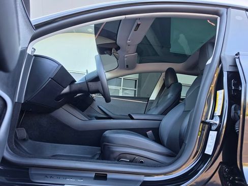 Used 2025 Tesla Model 3 Long Range RWD image 20