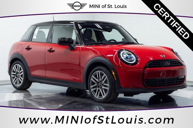 Certified 2026 MINI Cooper 4-Door Hardtop FWD image 1