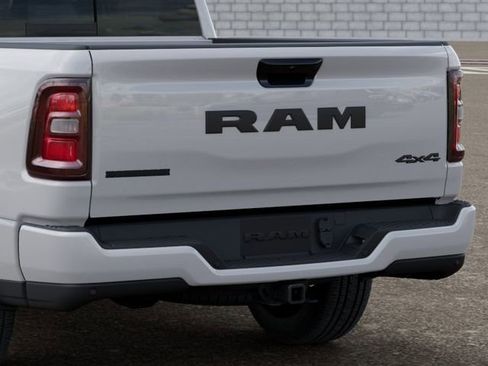 New 2026 RAM 1500 4x4 Crew Cab image 13