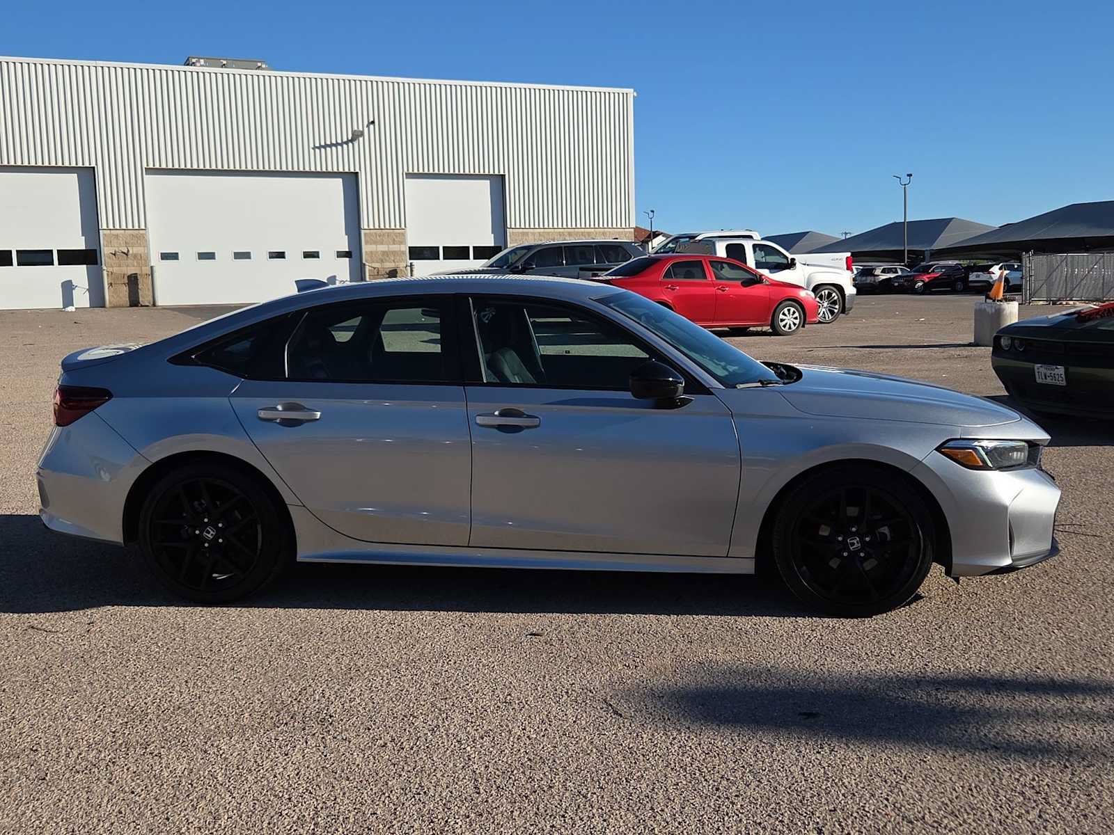 Used 2025 Honda Civic Sport image 9