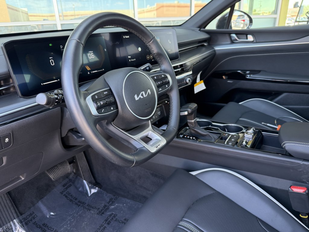 Used 2026 Kia K5 GT-Line w/ GT-Line Premium Package FWD image 32