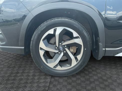 Used 2023 Subaru Forester Touring AWD/4WD image 14