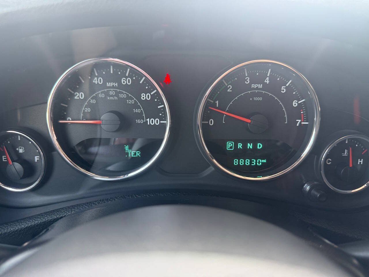Used 2016 Jeep Wrangler Unlimited Sport w/ Connectivity Group AWD/4WD image 25