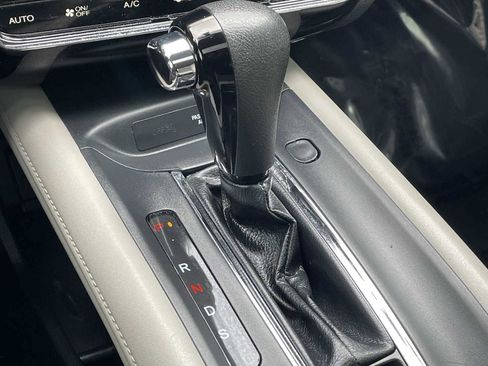 Used 2018 Honda HR-V EX image 21