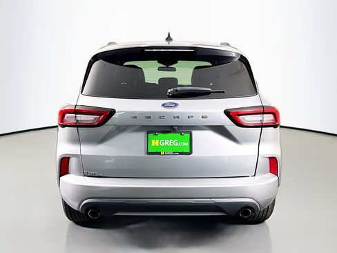 Used 2023 Ford Escape ST-Line w/ Cold Weather Package FWD image 8