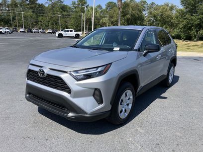 New 2025 Toyota RAV4 LE