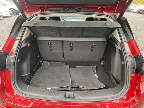 Used 2024 Buick Encore GX Avenir w/ Avenir Convenience Package image 25