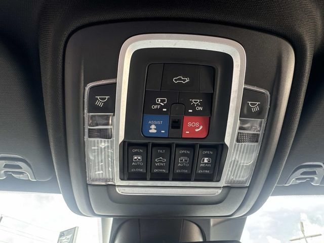 Used 2019 RAM 1500 Limited RWD image 20