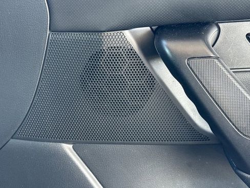 Used 2025 MAZDA CX-50 AWD 2.5 S w/ Preferred Package image 26