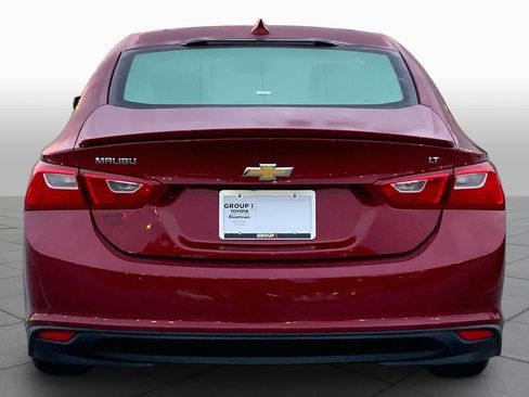Used 2018 Chevrolet Malibu LT FWD image 5