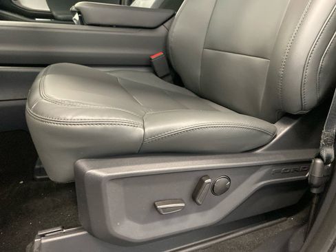 New 2026 Ford Expedition Max Active image 21