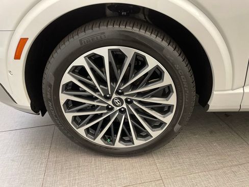 Used 2026 Hyundai Palisade Calligraphy FWD image 10