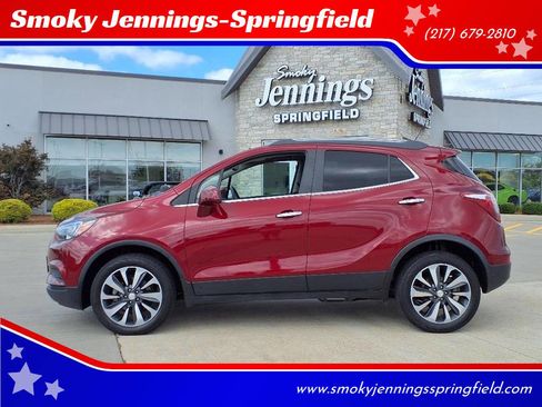 Used 2021 Buick Encore Preferred w/ Safety Package II image 1