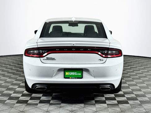 Used 2016 Dodge Charger R/T w/ Plus Group RWD image 7