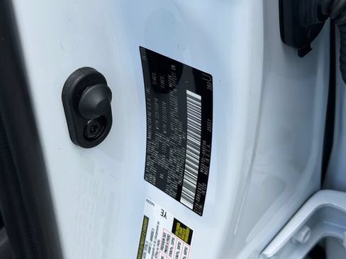 Certified 2023 Toyota Corolla Cross XLE w/ Convenience Package FWD image 22