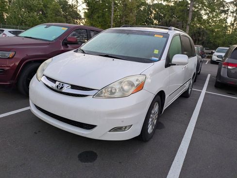 Used 2008 Toyota Sienna image 4