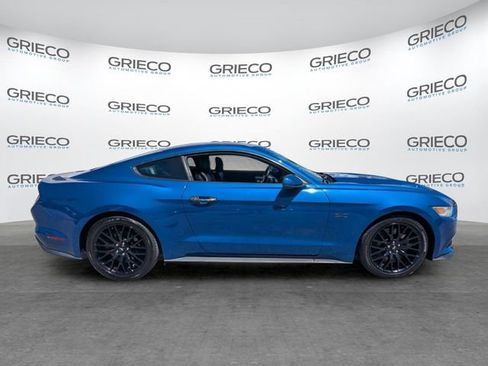 Used 2017 Ford Mustang GT Premium w/ GT Performance Package RWD image 8