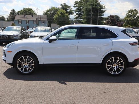 Used 2022 Porsche Cayenne AWD/4WD image 8