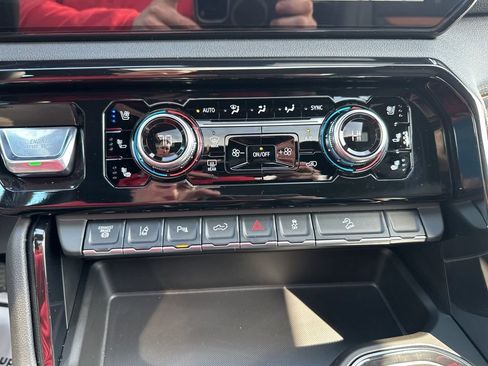 New 2026 GMC Sierra 2500 AT4 w/ AT4 Premium Plus Package image 28