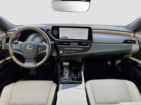 Used 2024 Lexus ES 350 Ultra Luxury w/ Accessory Package (Z2) FWD image 16