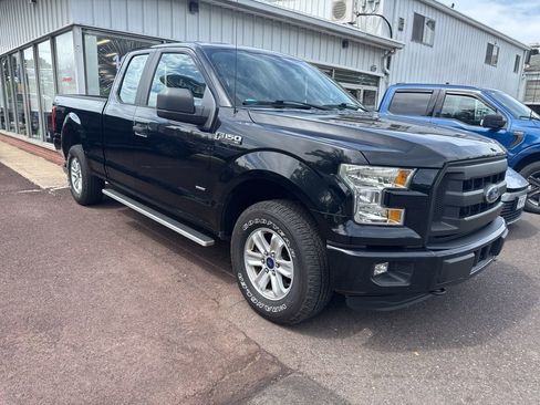 Used 2016 Ford F150 XL w/ Equipment Group 101A Mid AWD/4WD image 3