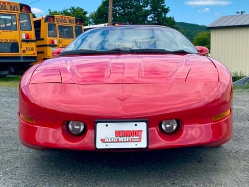 Used 1994 Pontiac Firebird Formula RWD image 8