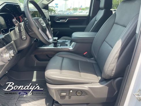 Used 2026 GMC Sierra 1500 SLT w/ SLT Premium Plus Package AWD/4WD image 10