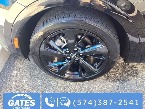 Used 2025 Buick Envision Sport Touring image 33