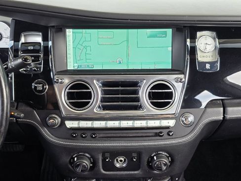 Used 2016 Rolls-Royce Ghost RWD image 15