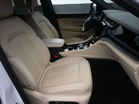 Used 2022 Jeep Grand Cherokee Limited 4xe AWD/4WD image 21