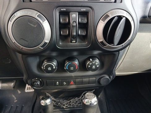 Used 2012 Jeep Wrangler Unlimited Sport image 45