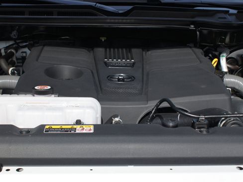 Used 2026 Toyota Tundra SR5 w/ SR5 Convenience Package image 27