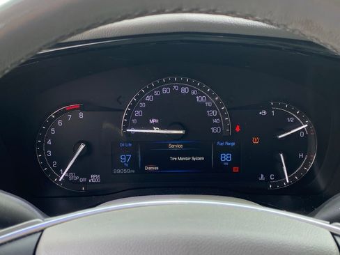 Used 2019 Cadillac XT5 Luxury FWD image 25