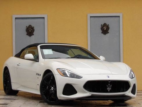 Used 2018 Maserati GranTurismo Sport image 4