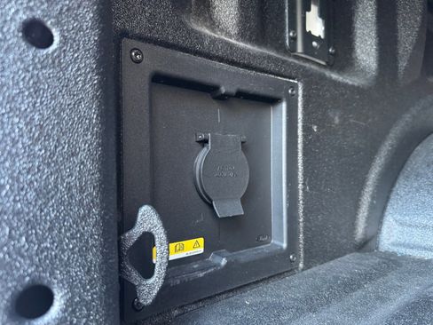 Used 2023 Ford F150 XLT w/ Equipment Group 302A High image 18