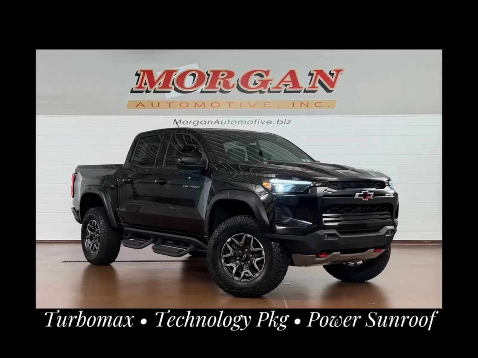 Used 2025 Chevrolet Colorado ZR2 w/ Technology Package AWD/4WD image 1