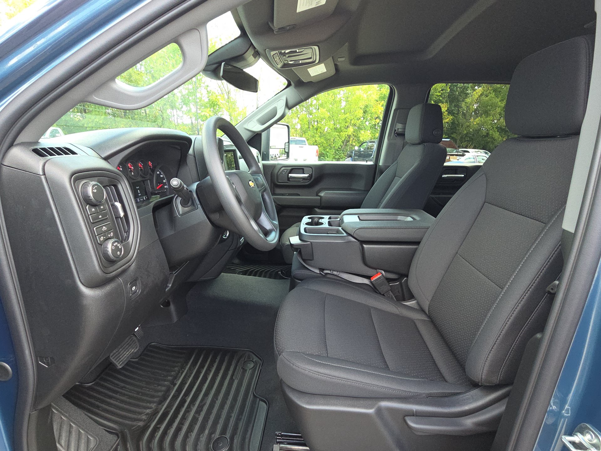 New 2026 Chevrolet Silverado 2500 Custom AWD/4WD image 16