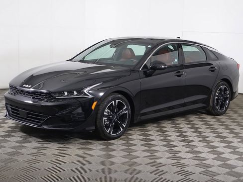 Used 2023 Kia K5 GT-Line image 9