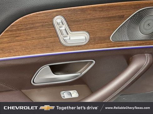 Used 2022 Mercedes-Benz GLS 450 4MATIC image 37