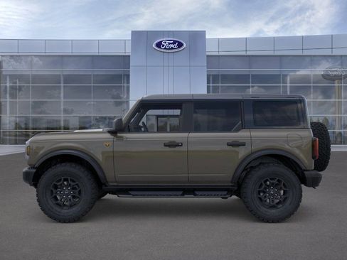 New 2026 Ford Bronco Badlands AWD/4WD image 3