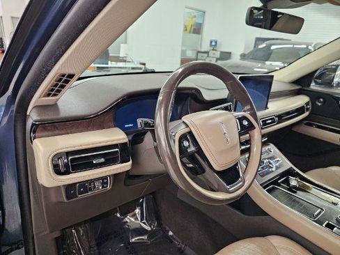 Used 2020 Lincoln Aviator Reserve w/ Equipment Group 201A AWD/4WD image 7