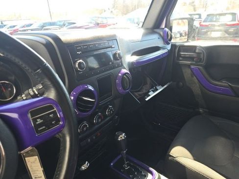 Certified 2018 Jeep Wrangler Sport image 19