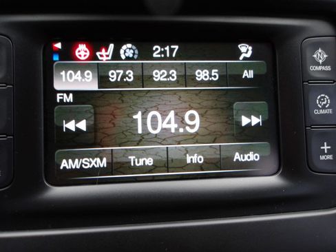 Used 2017 Jeep Cherokee Sport w/ Cold Weather Group image 12