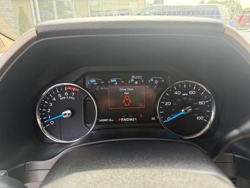 Used 2017 Ford F250 Lariat w/ Lariat Ultimate Package AWD/4WD image 25